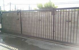 Open View plain Iron Fence