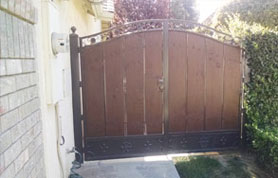 Wooden Floral Side Gate