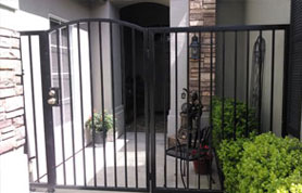 Basic Black Gate