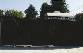 RV Arch Wood Privacy Gate